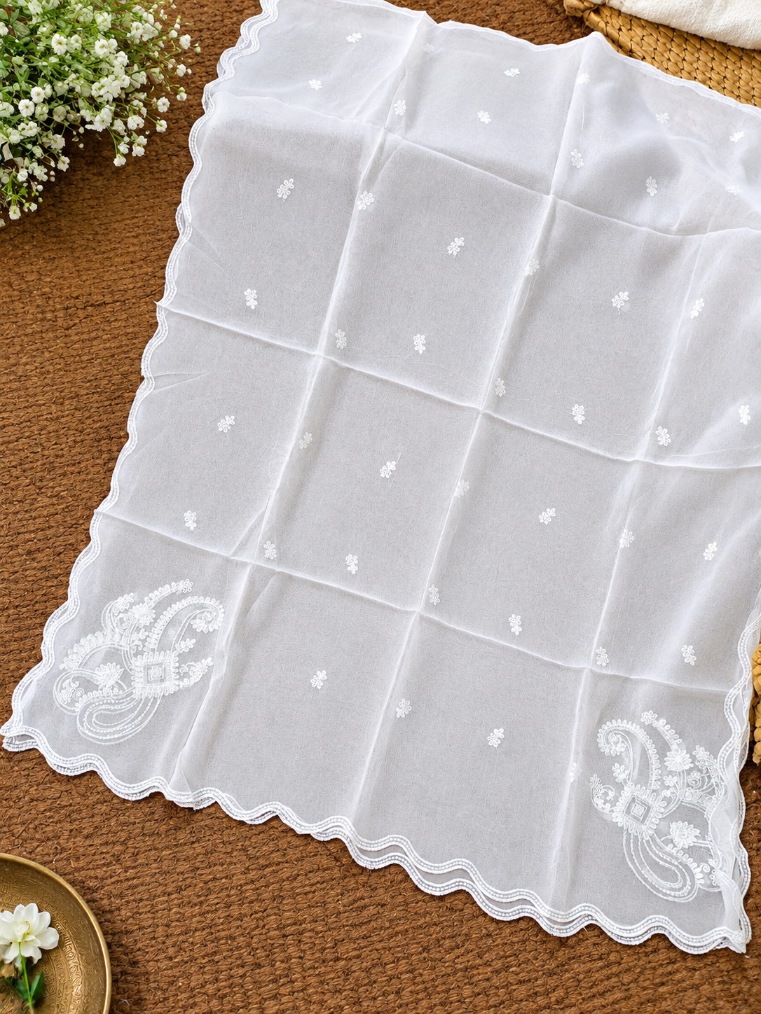 Chiffon Four-Side Scalloped Cutwork Dupatta – 2.75 Yards (Dyeable