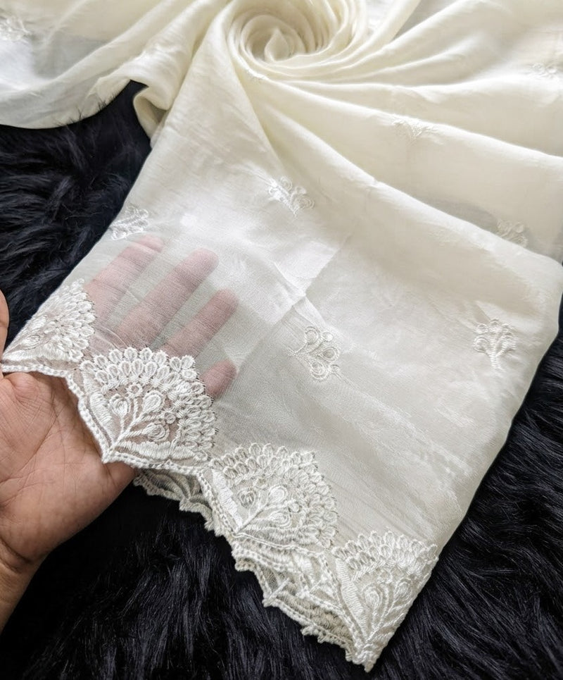 Silk dupatta