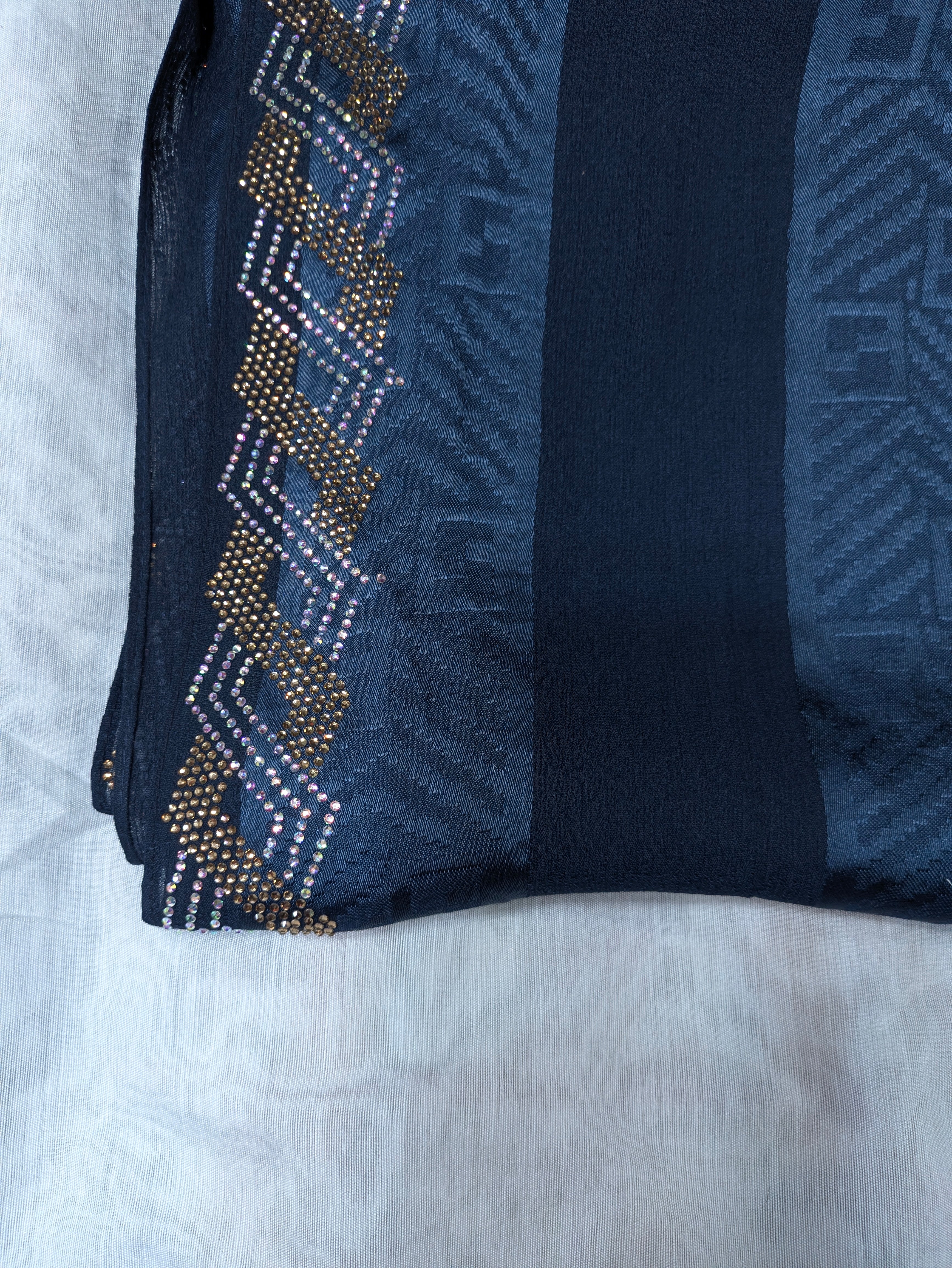 Cotton Silk  Stone head border