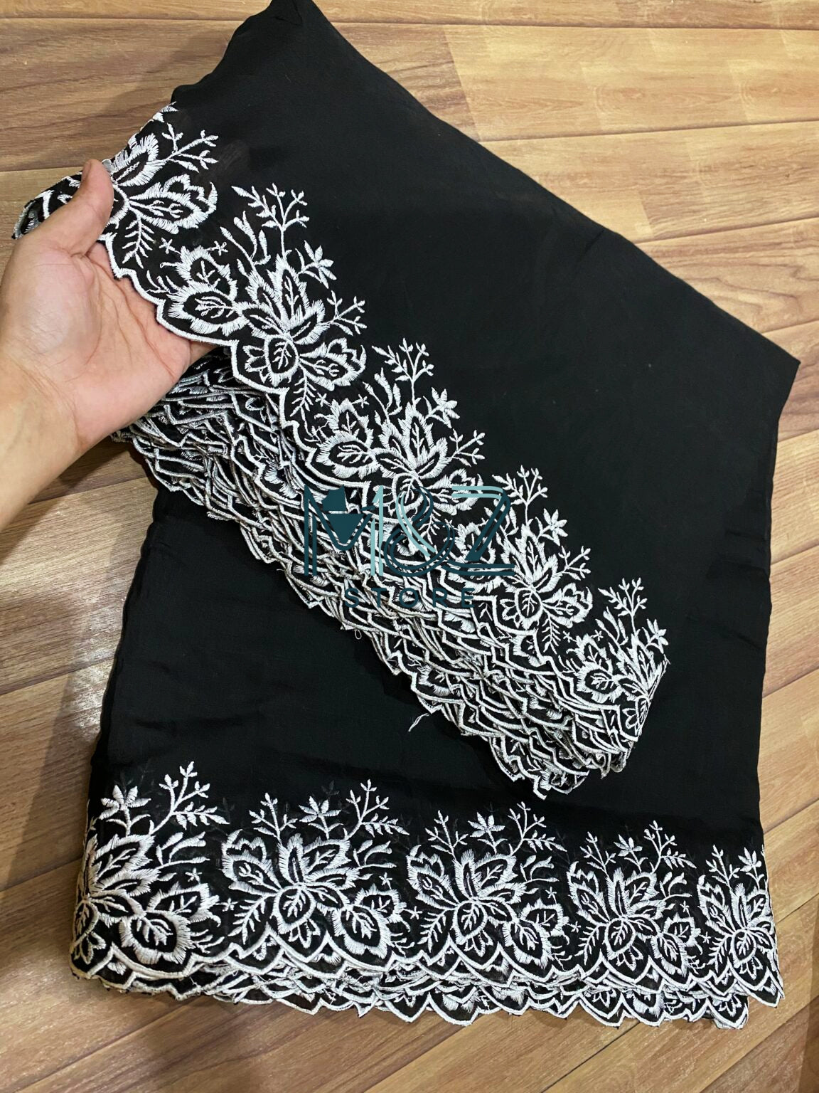 Voile Lawn black  Scalloped Dupatta with White  Embroidery | black  lawn Cutwork Dupatta